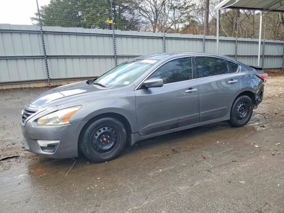 NISS ALTIMA 2015 with VIN 1N4AL3AP0FC190484 - Photo from auction