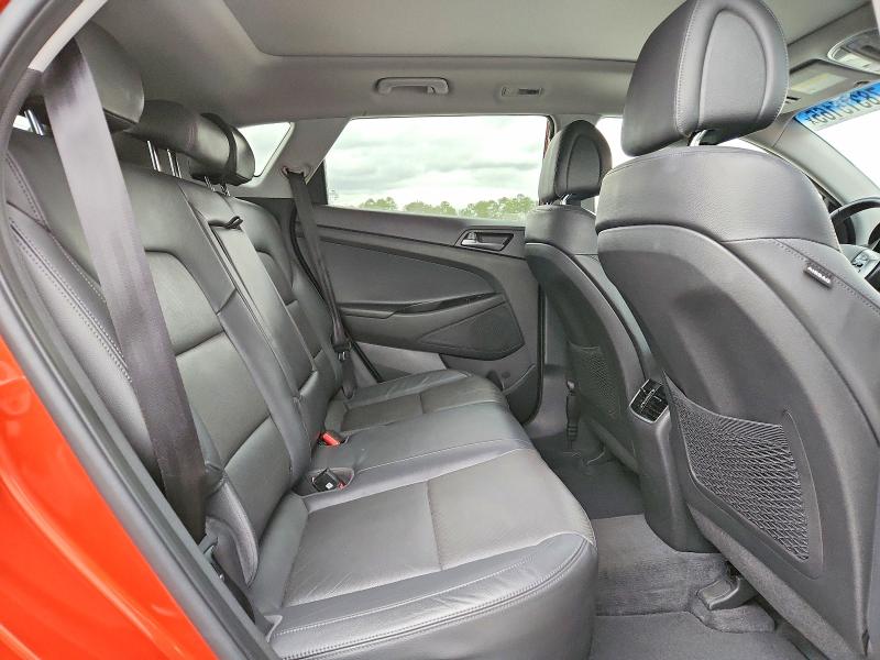Photo 11 from auction – 2016 HYUNDAI TUCSON with VIN KM8J33A20GU127066