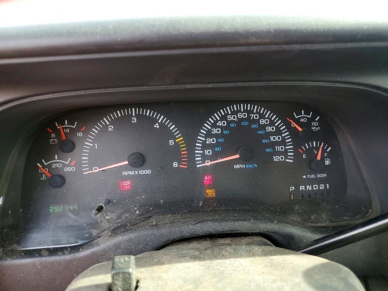 Photo 9 from auction – 2000 DODGE DAKOTA with VIN 1B7HG2AZ3YS734896