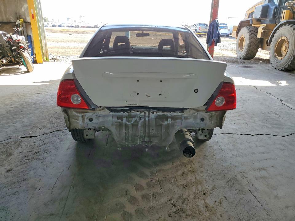 Photo 6 from auction – 2005 HONDA CIVIC LX with VIN 1HGEM21595L053271