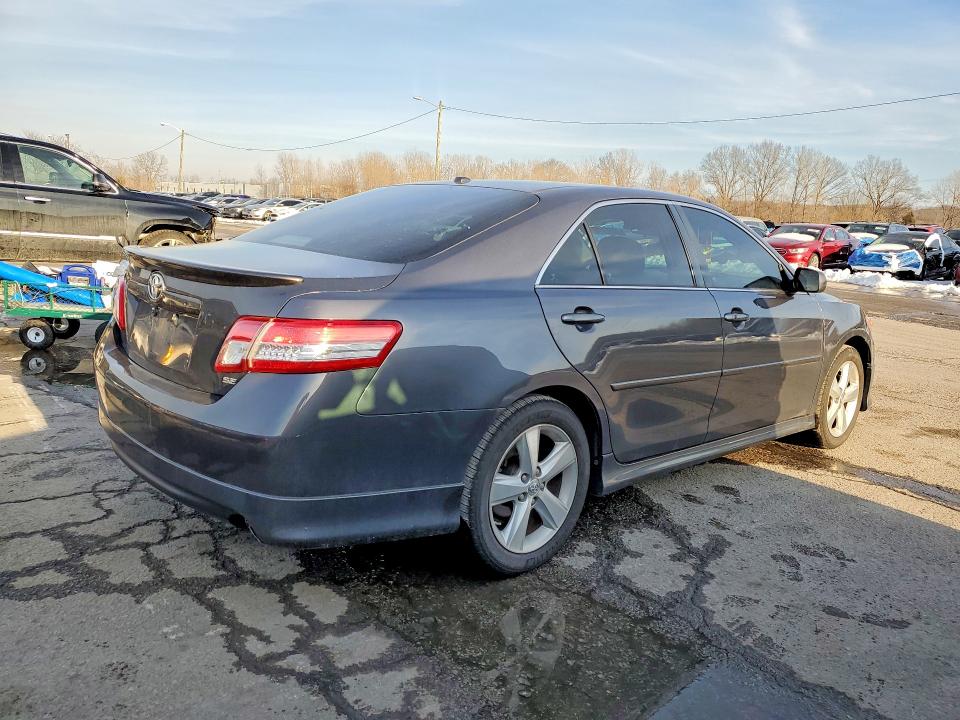 Photo 3 from auction – 2011 TOYOTA CAMRY BASE with VIN 4T1BF3EK1BU217826