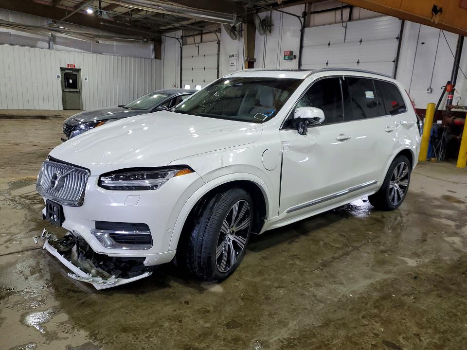 Photo 1 from auction – 2025 VOLVO XC90 with VIN YV4H60PE8S1315545