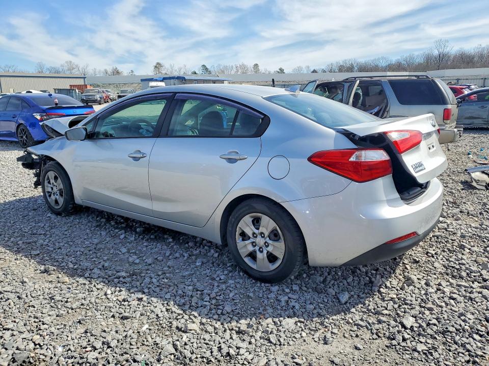 Photo 2 from auction – 2015 KIA FORTE with VIN KNAFX4A67F5404101