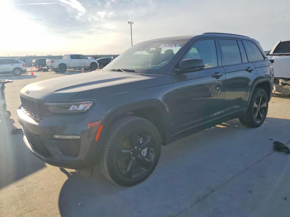 JEEP GRAND CHEROKEE 2025 with VIN 1C4RJGBG1SC290516 - Photo from auction