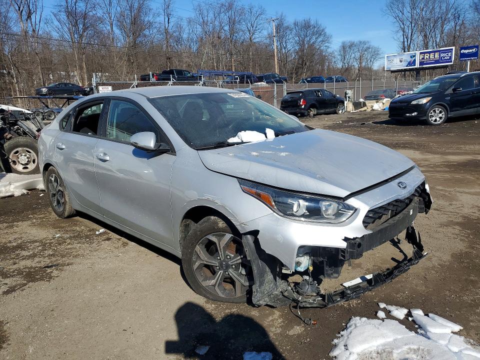 Photo 4 from auction – 2021 KIA FORTE with VIN 3KPF24AD8ME318118
