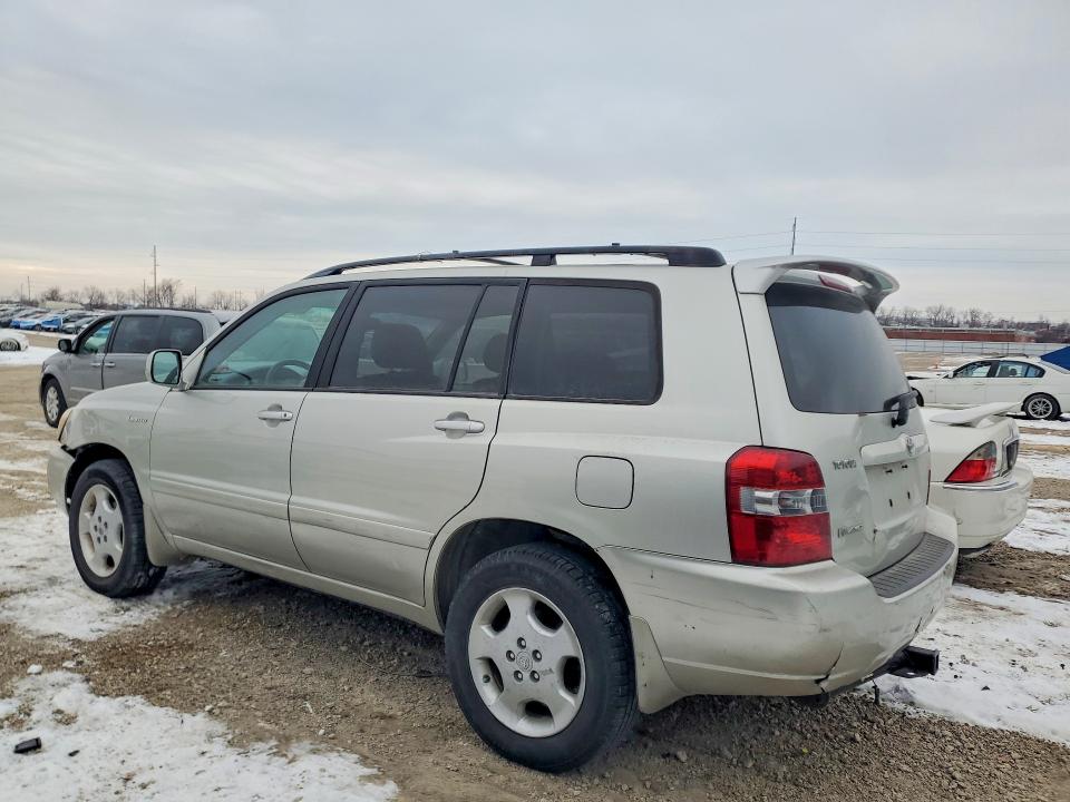 Photo 2 from auction – 2004 TOYOTA HIGHLANDER with VIN JTEEP21AX40060907