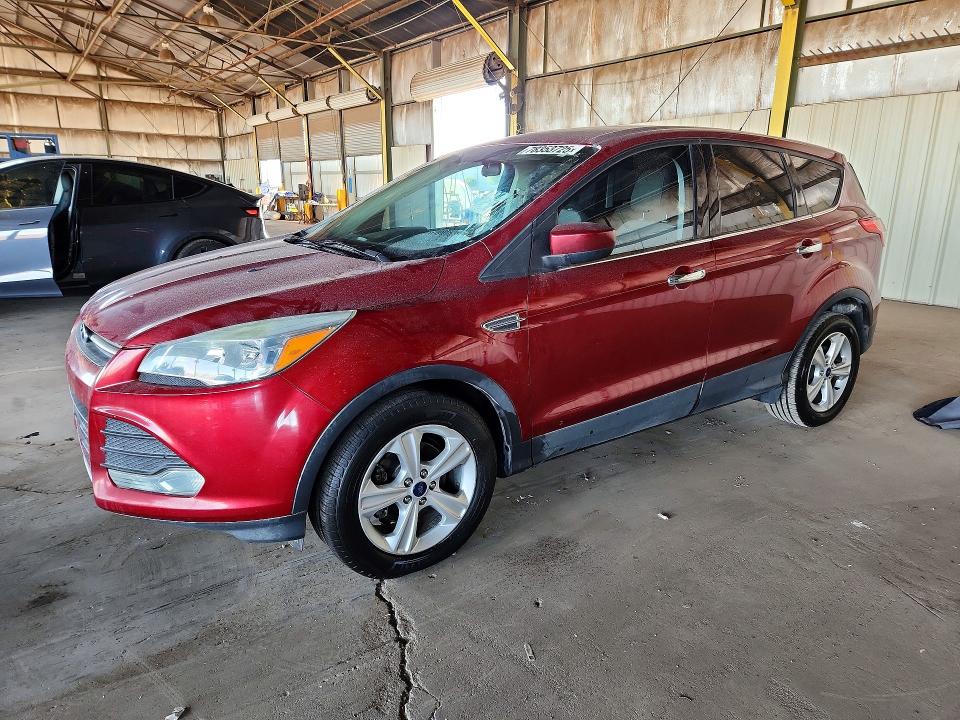 FORD ESCAPE 2016 مع رقم تعريف المركبة 1FMCU0GX3GUB60604 - صورة من المزاد