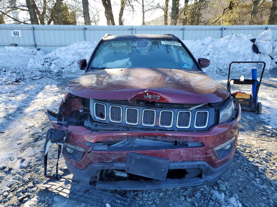 Photo 5 from auction – 2020 JEEP COMPASS LA with VIN 3C4NJDBB7LT217982