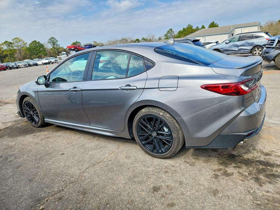 Photo 2 from auction – 2025 TOYOTA CAMRY with VIN 4T1DAACK2SU630921