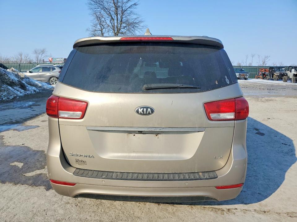 Photo 6 from auction – 2016 KIA SEDONA LX with VIN KNDMB5C15G6151887