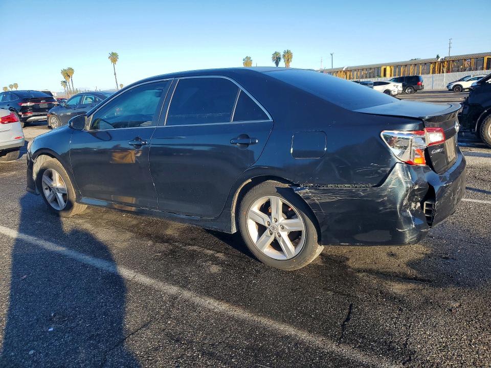 Photo 2 from auction – 2014 TOYOTA CAMRY with VIN 4T1BF1FK3EU327929