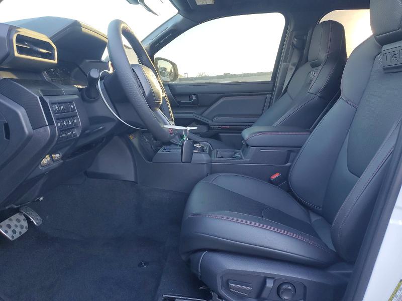 Photo 7 from auction – 2025 TOYOTA TACOMA with VIN 3TYLC5LN2ST044000