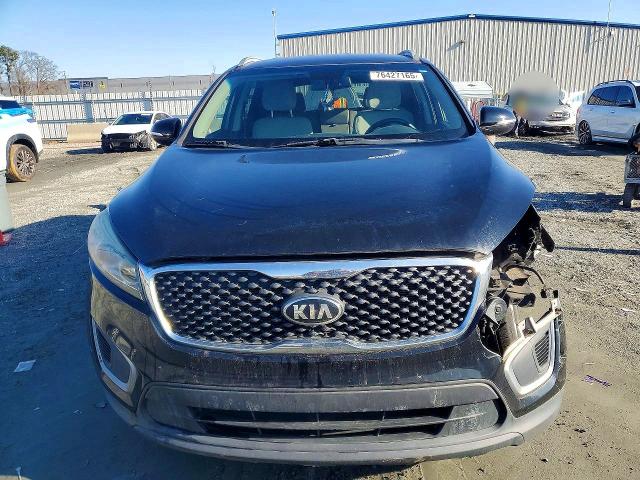 Photo 5 from auction – 2016 KIA SORENTO LX with VIN 5XYPG4A34GG044288