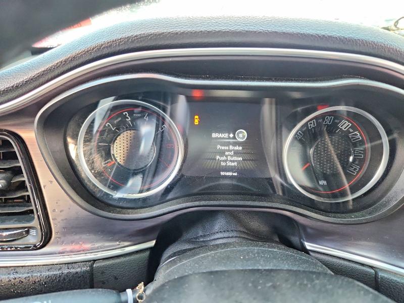 Photo 9 from auction – 2018 DODGE CHALLENGER with VIN 2C3CDZBT2JH199695