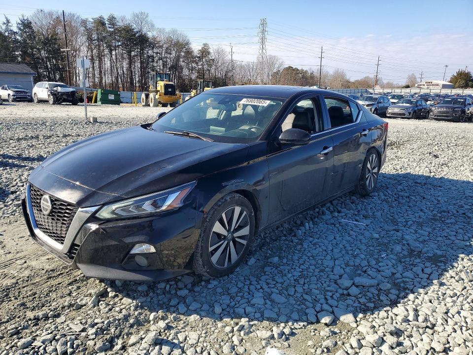 NISSAN ALTIMA 2020 with VIN 1N4BL4EV0LC233249 - Photo from auction