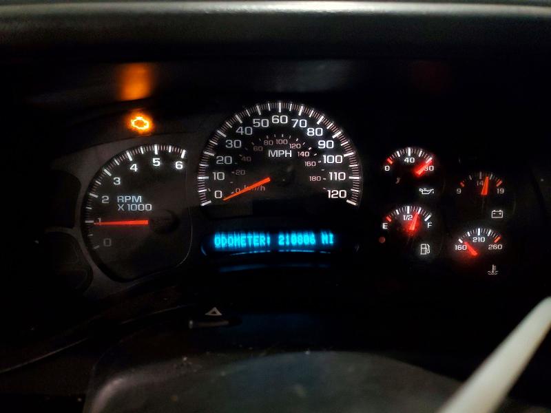 Photo 9 from auction – 2005 CHEVROLET SILVERADO with VIN 2GCEK13T151385382