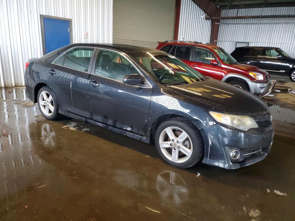 Photo 4 from auction – 2013 TOYOTA CAMRY with VIN 4T1BF1FK6DU653612