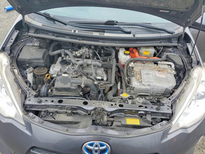 Photo 12 from auction – 2013 TOYOTA PRIUS C with VIN JTDKDTB32D1553397