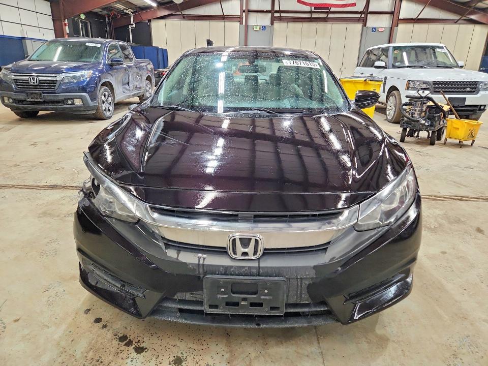 Photo 5 from auction – 2017 HONDA CIVIC EX with VIN 19XFC2F71HE042391