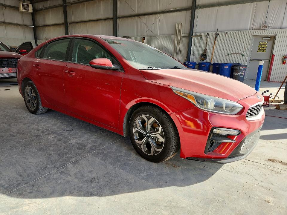 Photo 4 from auction – 2021 KIA FORTE with VIN 3KPF24AD6ME319428