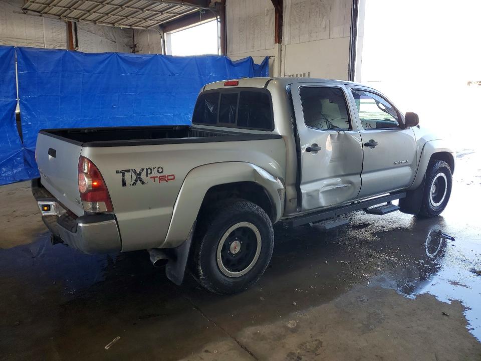 Photo 3 from auction – 2011 TOYOTA TACOMA with VIN 3TMLU4EN5BM066413