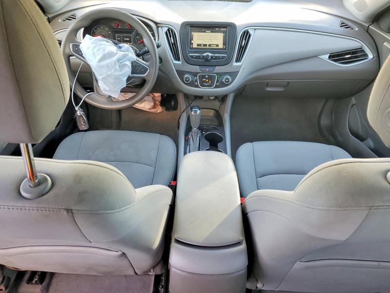 Photo 8 from auction – 2017 CHEVROLET MALIBU with VIN 1G1ZB5ST3HF267804