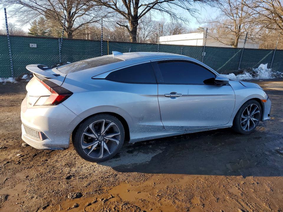 Photo 3 from auction – 2019 HONDA CIVIC with VIN 2HGFC3A56KH750046