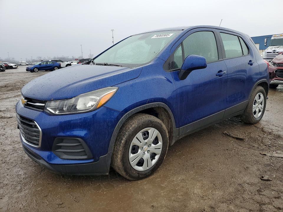 CHEVROLET TRAX 2017 with VIN 3GNCJKSB9HL185935 - Photo from auction