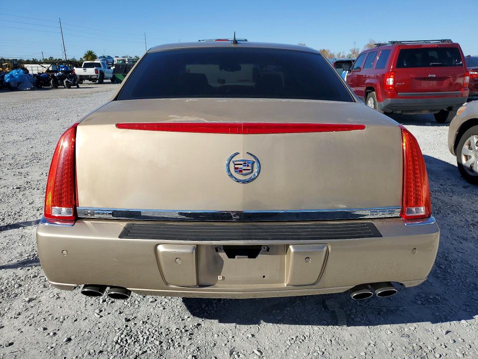 Photo 6 from auction – 2006 CADILLAC DTS with VIN 1G6KD57Y86U202370