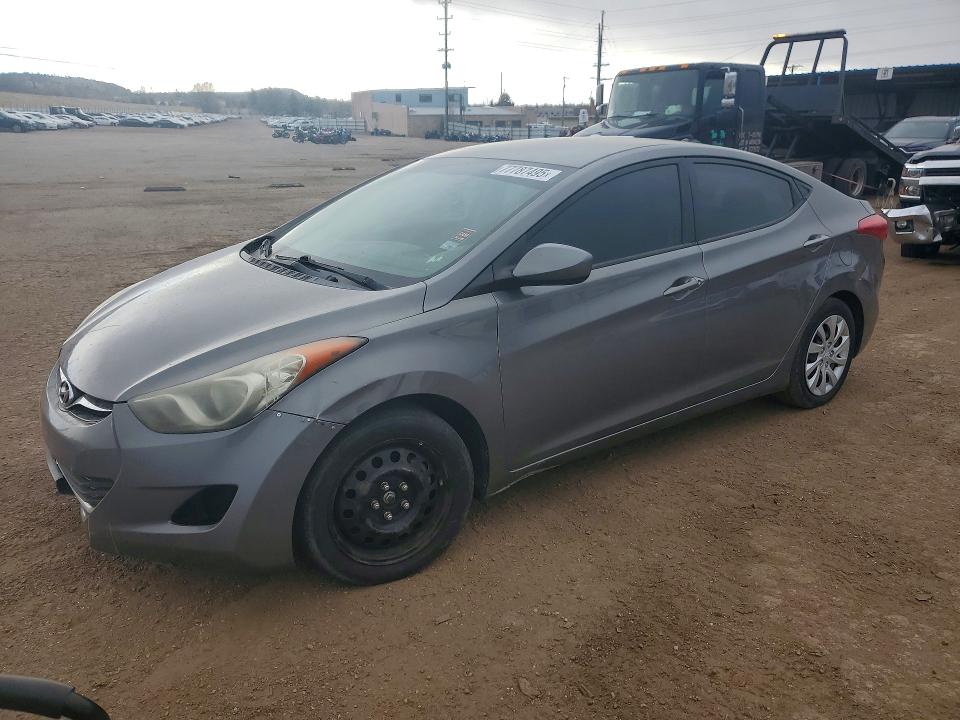 HYUNDAI ELANTRA GL 2012 with VIN 5NPDH4AE6CH073554 - Photo from auction