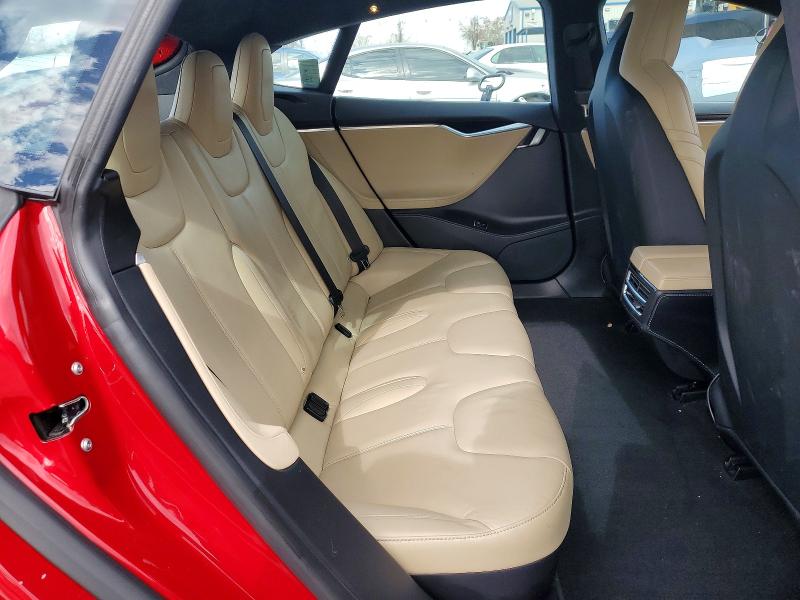 Photo 10 from auction – 2015 TESLA MODEL S with VIN 5YJSA1E23FF101808