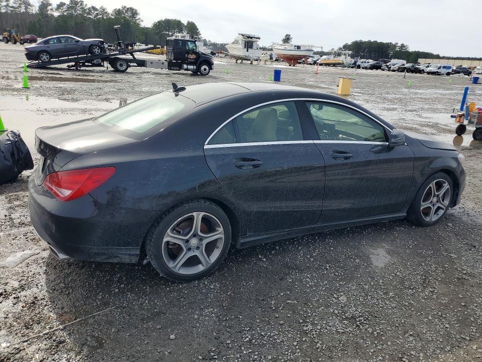 Photo 3 from auction – 2014 MERCEDES-BENZ CLA with VIN WDDSJ4EB4EN050603