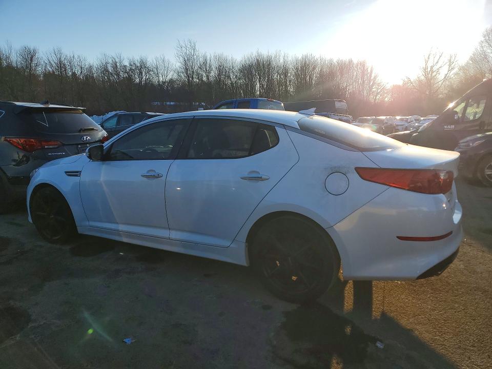 Photo 2 from auction – 2015 KIA OPTIMA with VIN KNAGM4A73F5571545