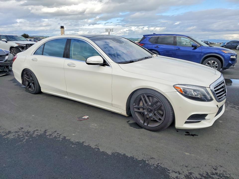 Photo 4 from auction – 2014 MERCEDES-BENZ S with VIN WDDUG8CB4EA015360