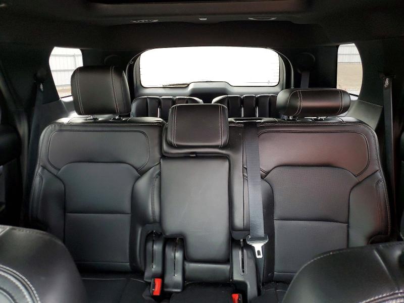 Photo 10 from auction – 2018 FORD EXPLORER with VIN 1FM5K8F86JGC46972