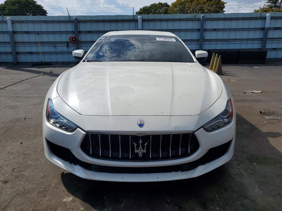 Photo 5 from auction – 2018 MASERATI GHIBLI with VIN ZAM57YTA3J1293095
