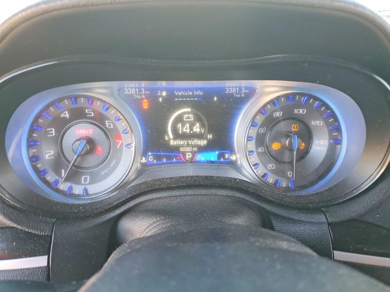 Photo 9 from auction – 2019 CHRYSLER 300 with VIN 2C3CCABG4KH562720