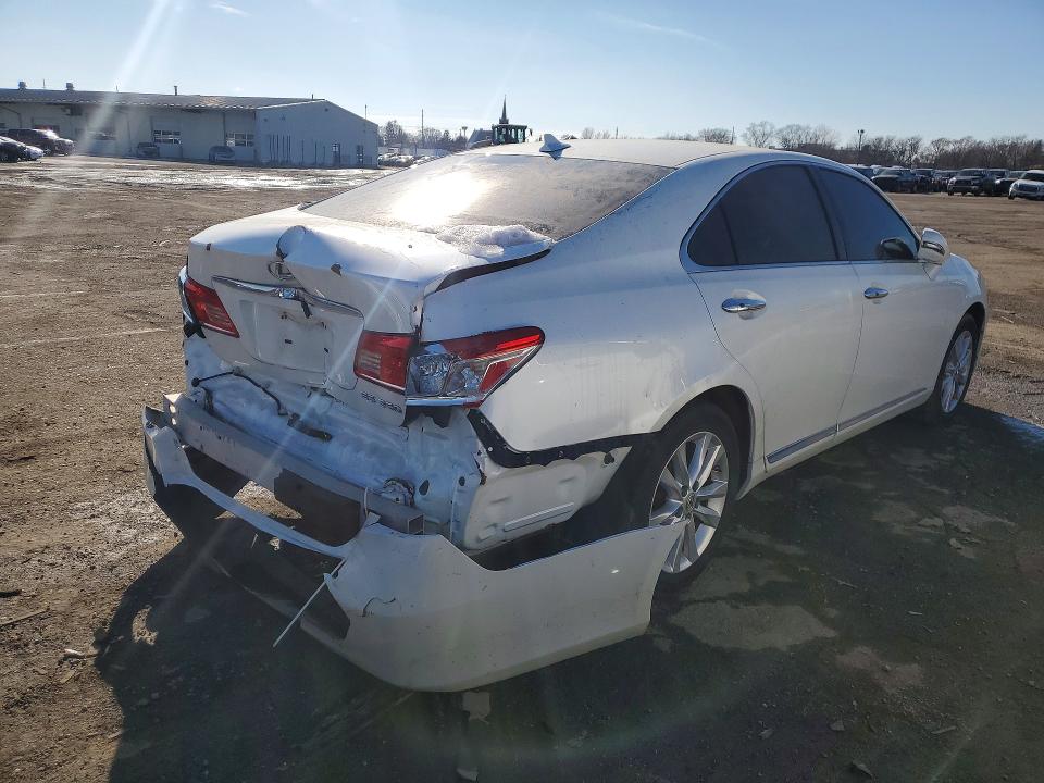 Photo 3 from auction – 2011 LEXUS ES 350 with VIN JTHBK1EG9B2467499