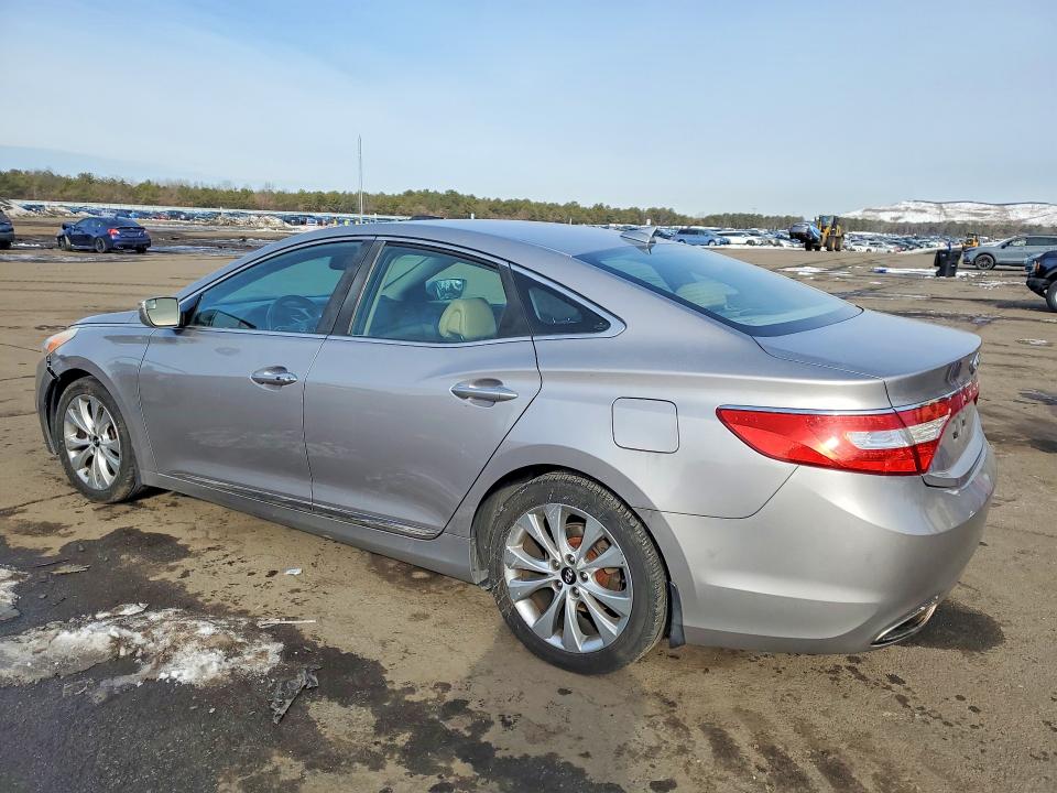 Photo 2 from auction – 2014 HYUNDAI AZERA with VIN KMHFG4JG6EA351548
