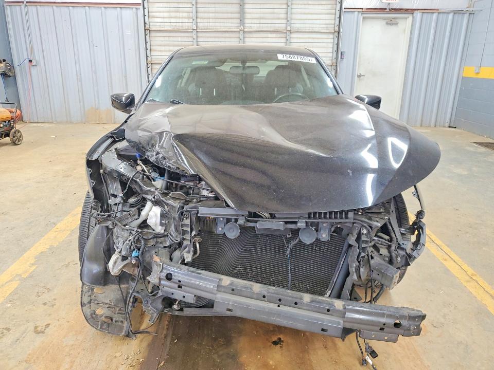Photo 5 from auction – 2017 HONDA ACCORD SPO with VIN 1HGCR2F50HA223258