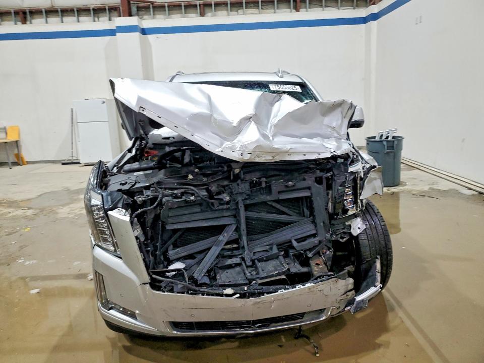 Foto 5 de la subasta – 2016 CADILLAC ESCALADE con VIN 1GYS4BKJ2GR407011