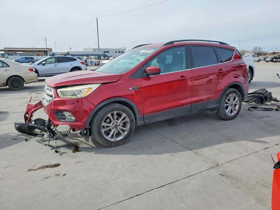 FORD ESCAPE 2017 with VIN 1FMCU0GD2HUE71979 - Photo from auction