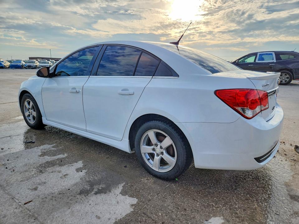 Photo 2 from auction – 2013 CHEVROLET CRUZE LT with VIN 1G1PC5SB7D7237527