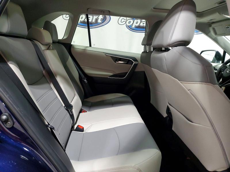 Photo 11 from auction – 2025 TOYOTA RAV4 with VIN 2T3A1RFVXSW606946