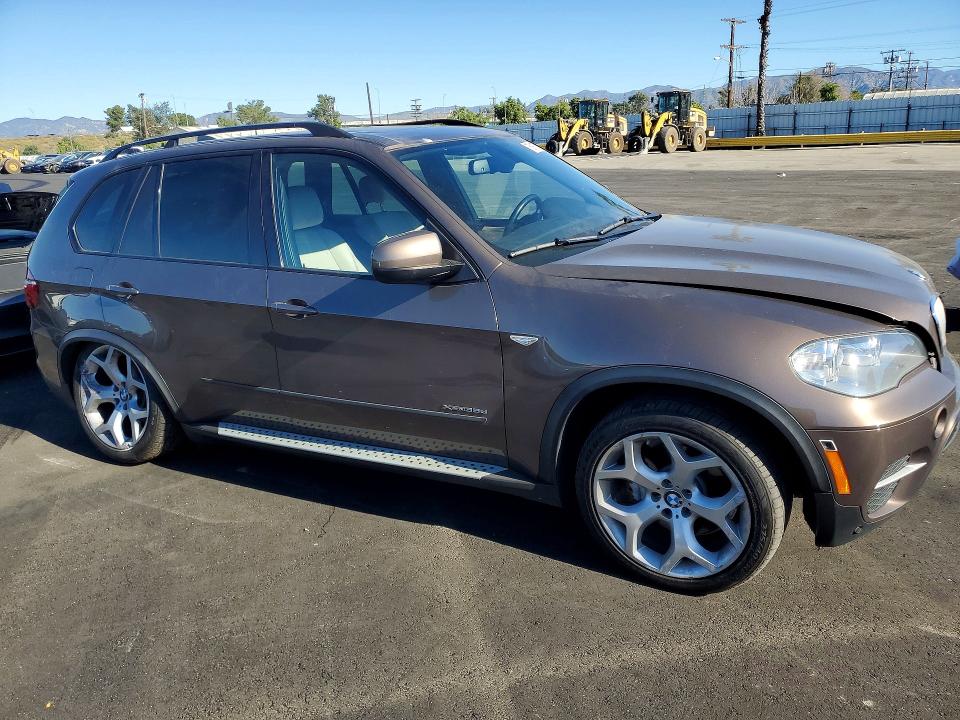 Фото 4 с аукциона – 2012 BMW X5 с VIN 5UXZW0C50CL671344