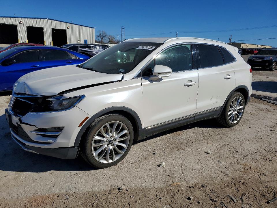 LINCOLN MKC 2015 with VIN 5LMCJ1A96FUJ20943 - Photo from auction