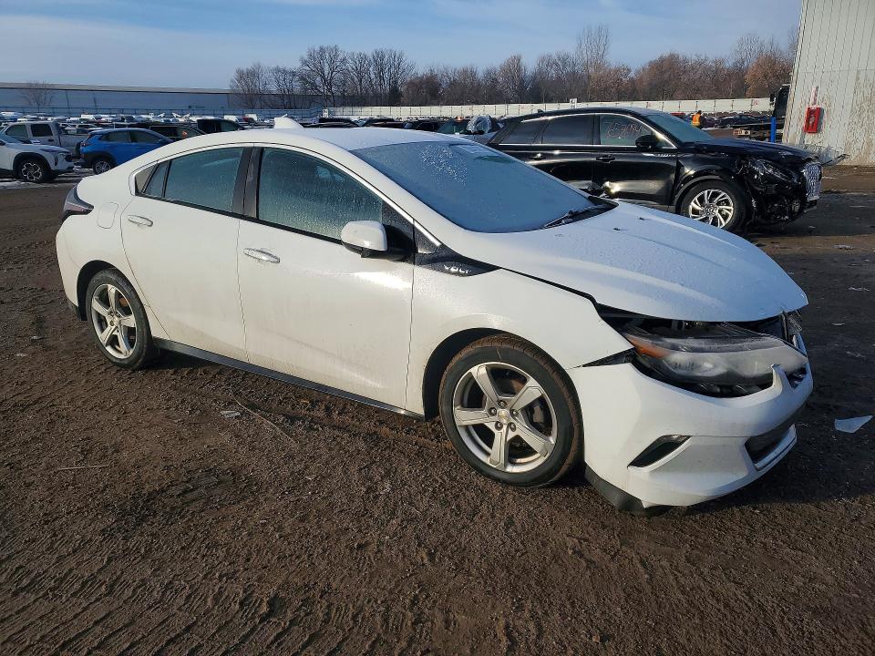 Photo 4 from auction – 2017 CHEVROLET VOLT with VIN 1G1RA6S50HU106140
