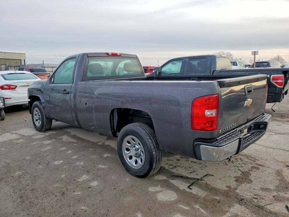 Photo 2 from auction – 2010 CHEVROLET SILVERADO with VIN 1GCPCPEX5AZ259911