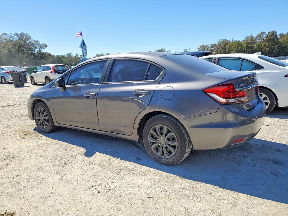 Photo 2 from auction – 2014 HONDA CIVIC with VIN 19XFB2F56EE047728