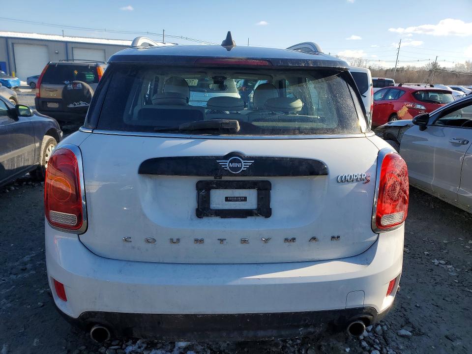 Photo 6 from auction – 2020 MINI COOPER S C with VIN WMZYX1C07L3L44637